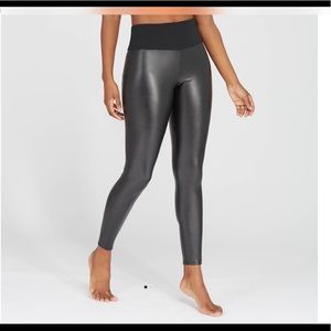 Assets by Spanx women’s  faux leather leggings